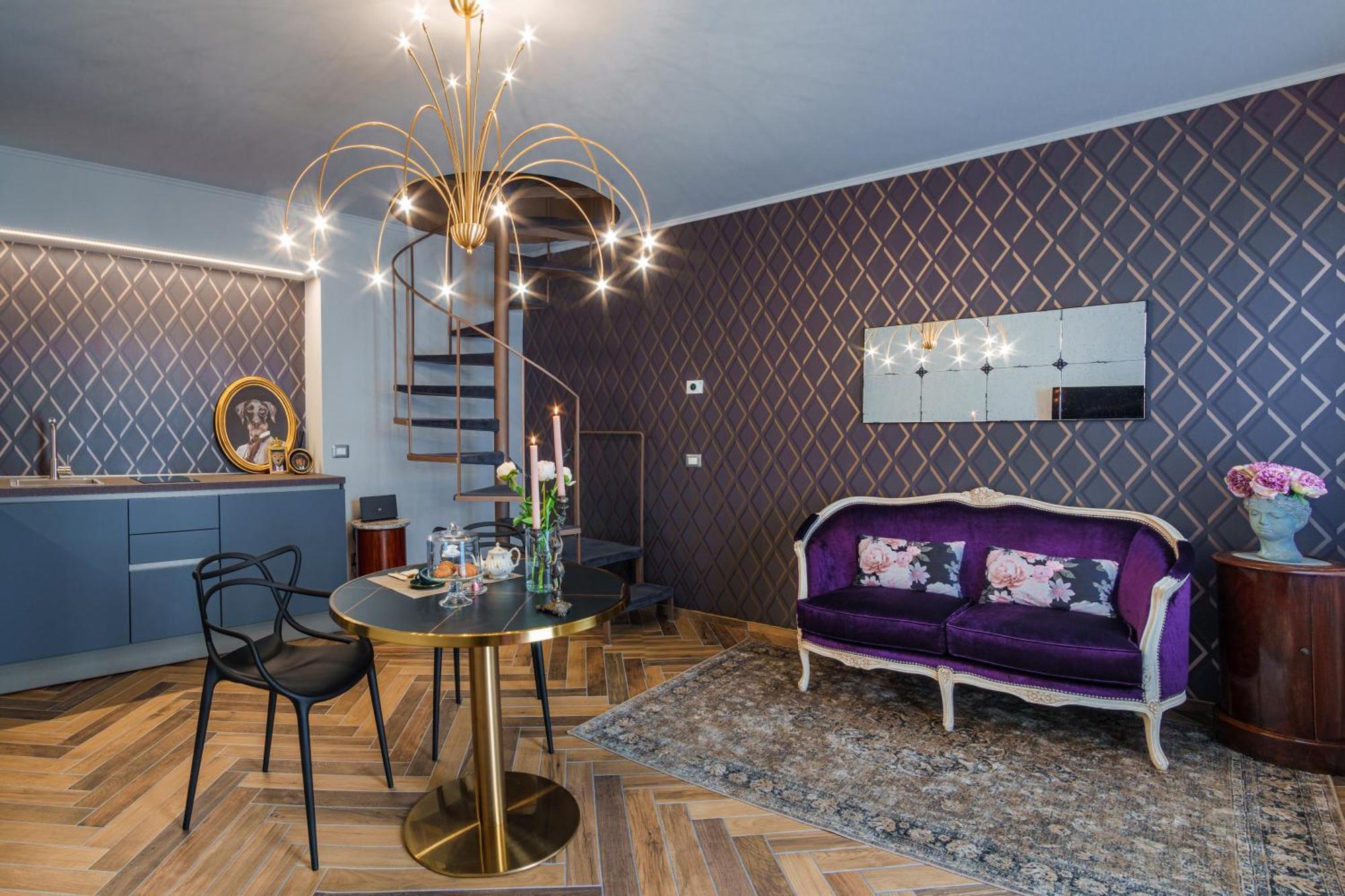 Residenze Carlo Alberto - Boutique Apartment เวโรนา ภายนอก รูปภาพ