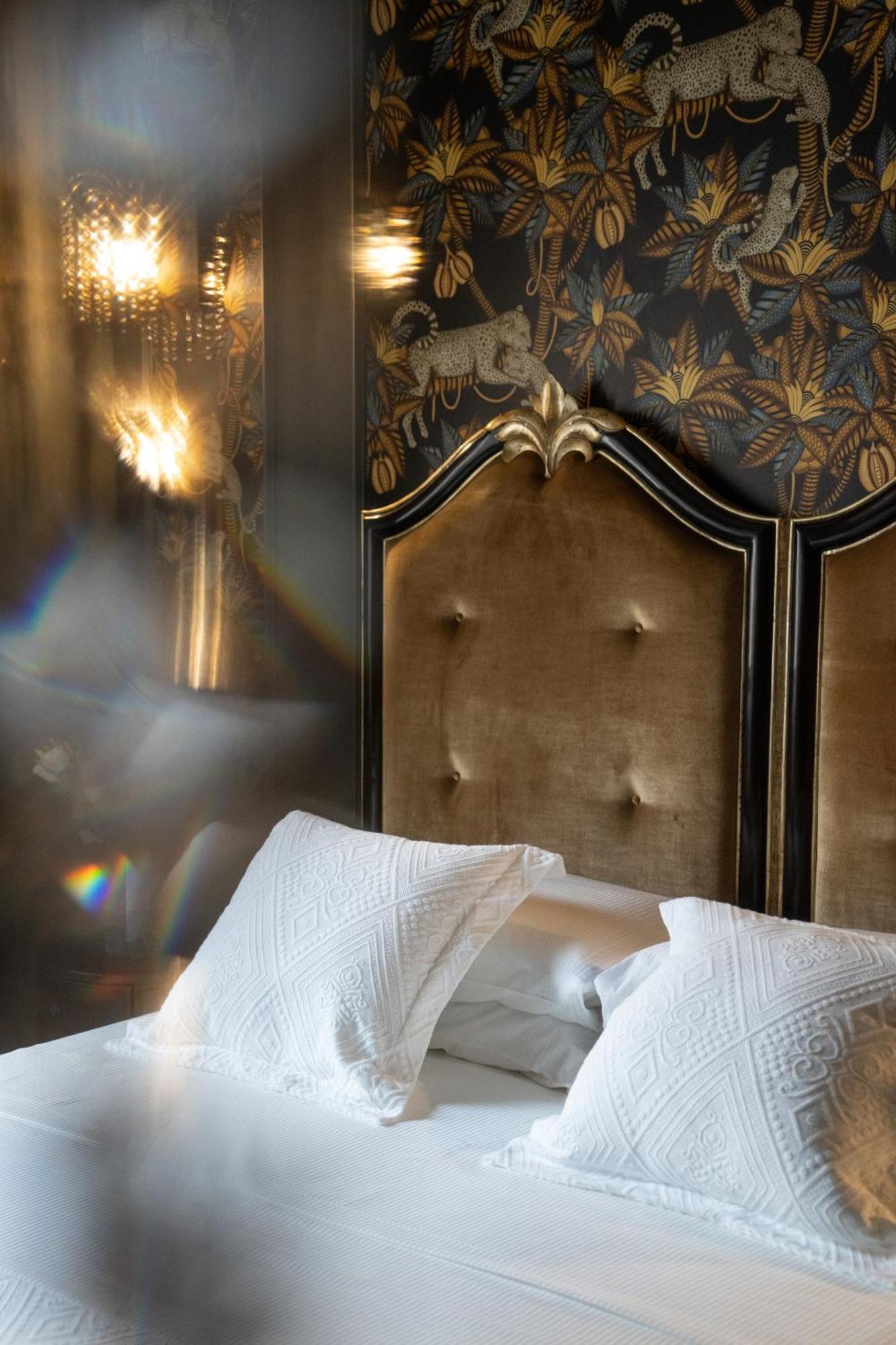 Residenze Carlo Alberto - Boutique Apartment เวโรนา ภายนอก รูปภาพ
