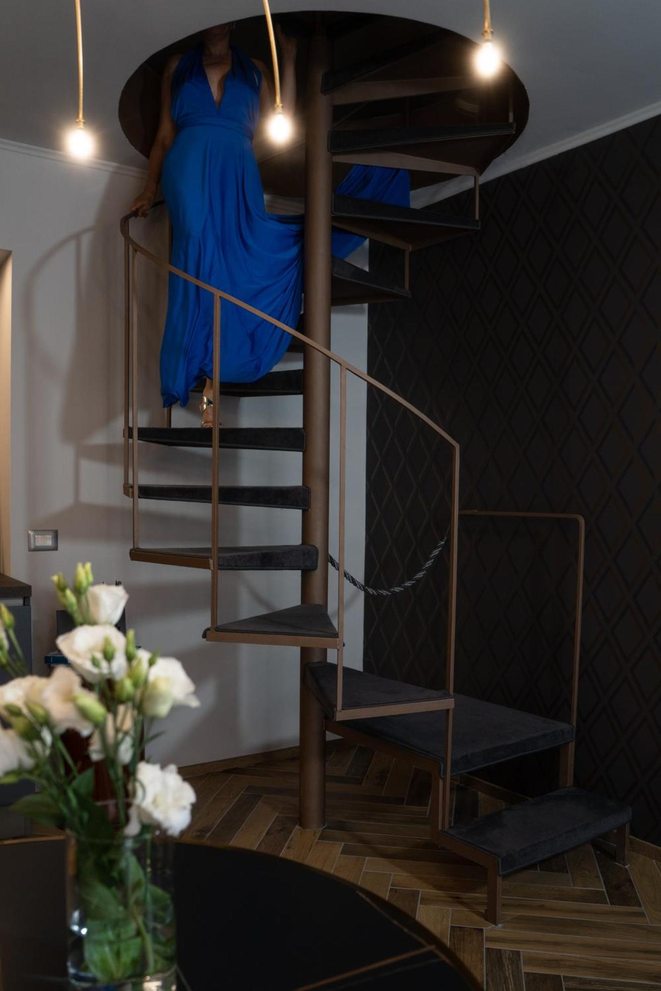 Residenze Carlo Alberto - Boutique Apartment เวโรนา ภายนอก รูปภาพ