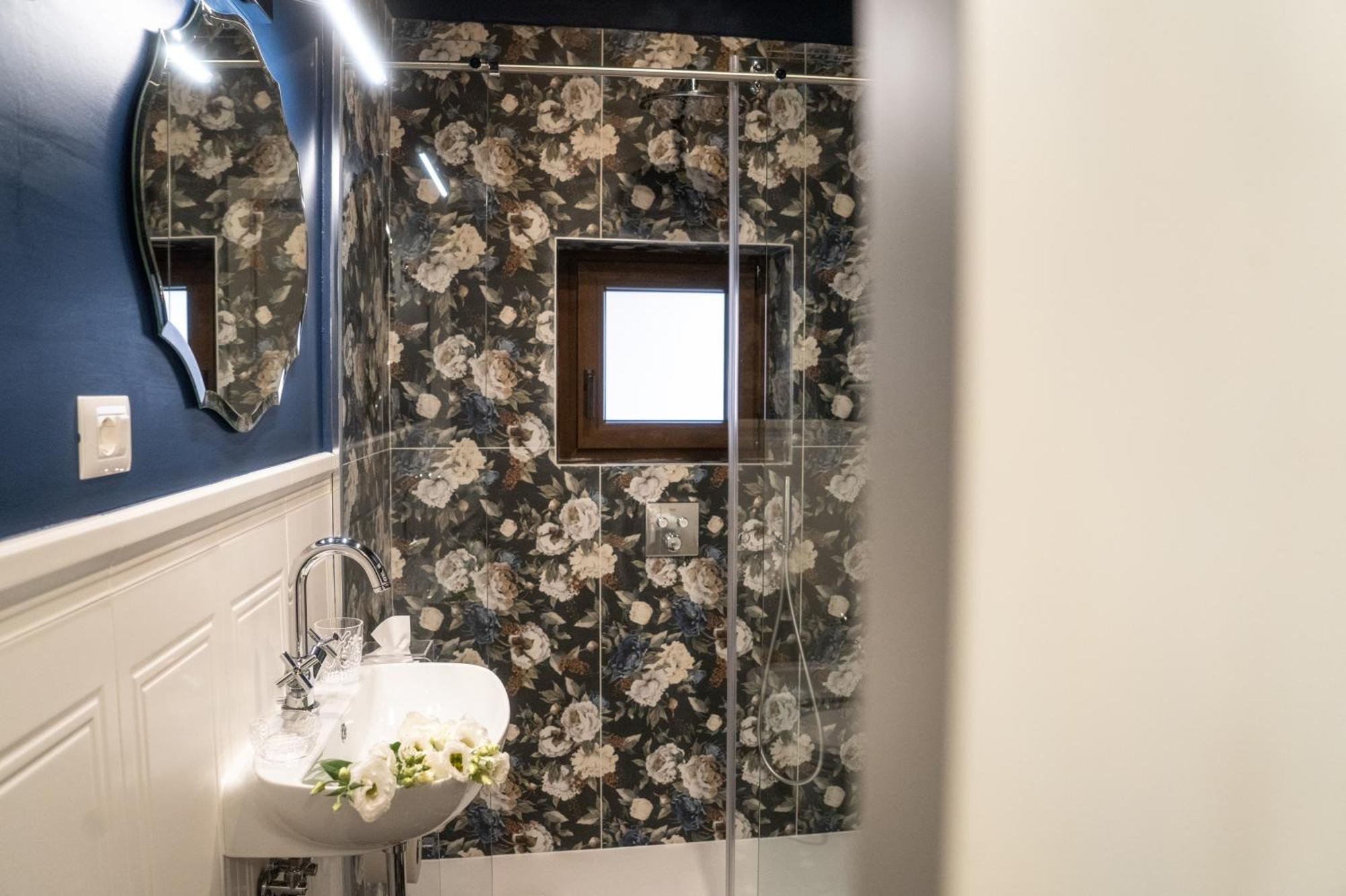 Residenze Carlo Alberto - Boutique Apartment เวโรนา ภายนอก รูปภาพ