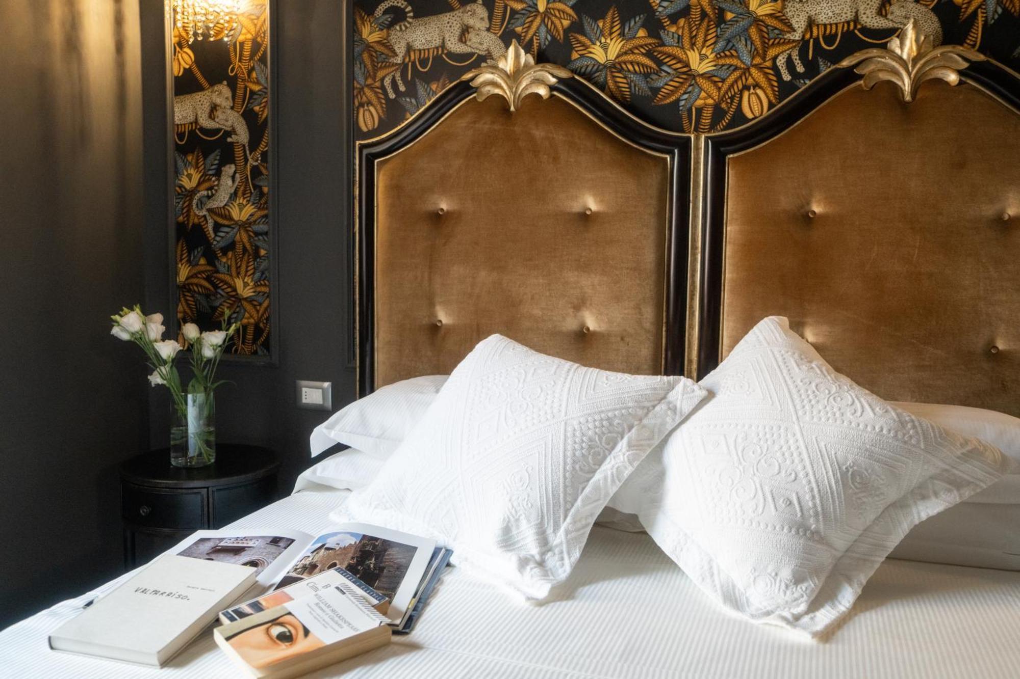 Residenze Carlo Alberto - Boutique Apartment เวโรนา ภายนอก รูปภาพ